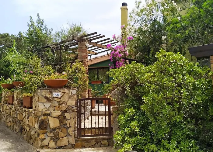 Сasa de vacaciones Milena Villasimius, Wifi Gratuito, Ampio Giardino A 300 M Dal Mare