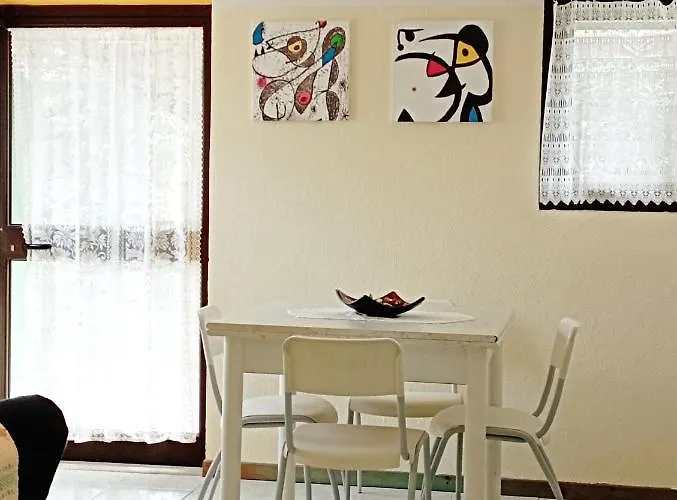 Сasa de vacaciones Milena Villasimius, Wifi Gratuito, Ampio Giardino A 300 M Dal Mare *