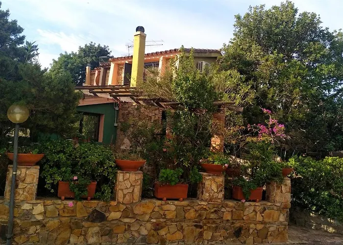 Feriehus Milena Villasimius, Wifi Gratuito, Ampio Giardino A 300 M Dal Mare *